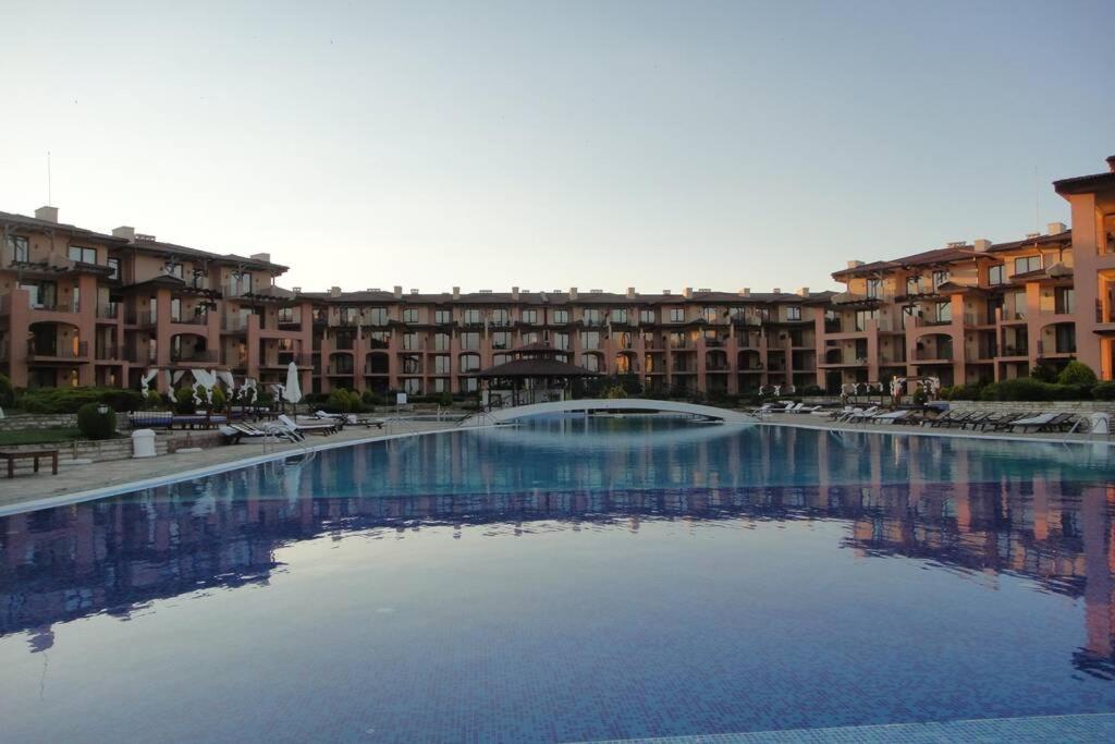 טופולה La Casa Del Mar Kaliakria - Стилен Апартамент В Калиакрия Резорт מראה חיצוני תמונה